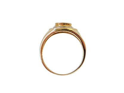 9ct Gold Green Garnet & Diamond Ring