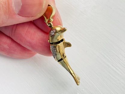 9ct Gold Dolphin Pendant