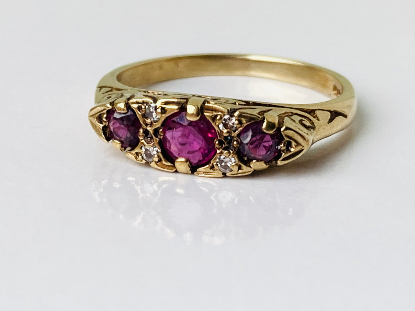 9ct Gold Ruby & Diamond Ring