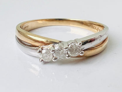 9ct Gold Diamond Ring