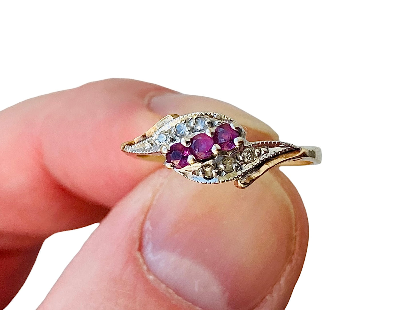 Vintage 9ct Gold Ruby & Diamond Ring