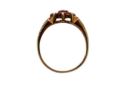 Vintage 9ct Gold Ruby Daisy Ring