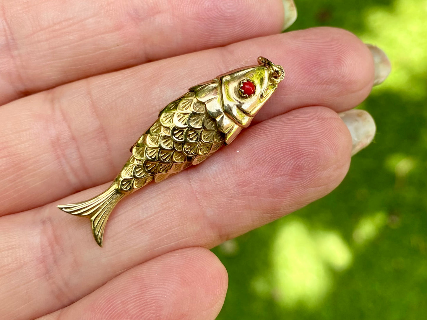 Vintage 9ct Gold Articulated Fish Pendant Or Charm