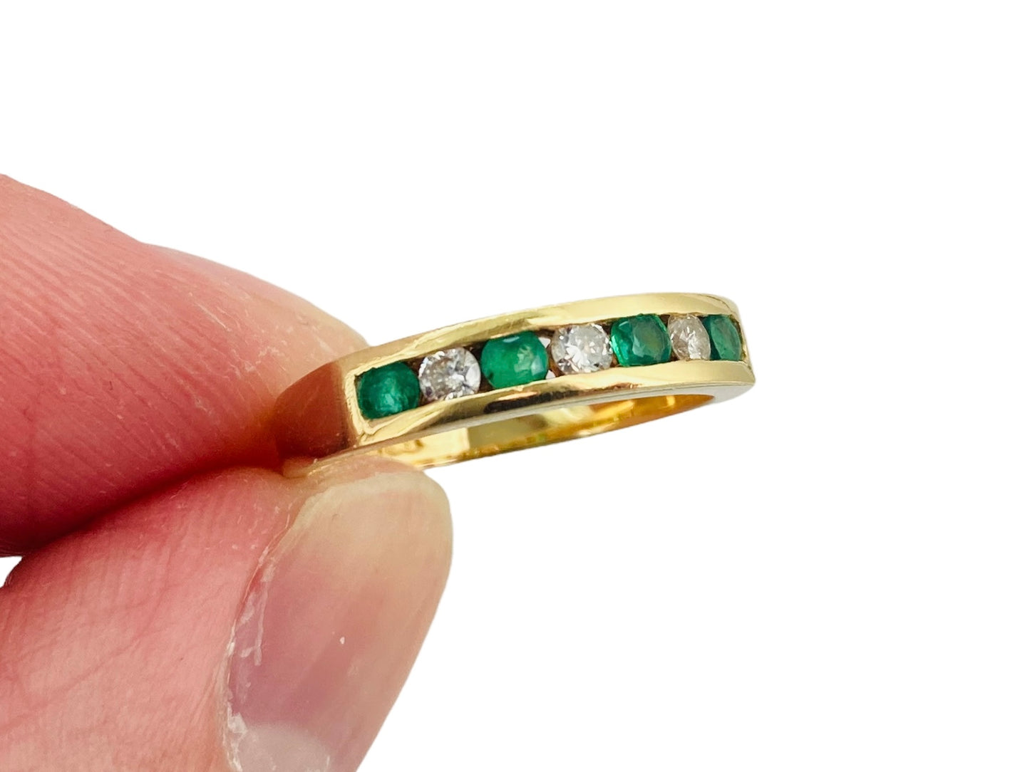 Vintage 18ct Gold Emerald & Diamond Ring