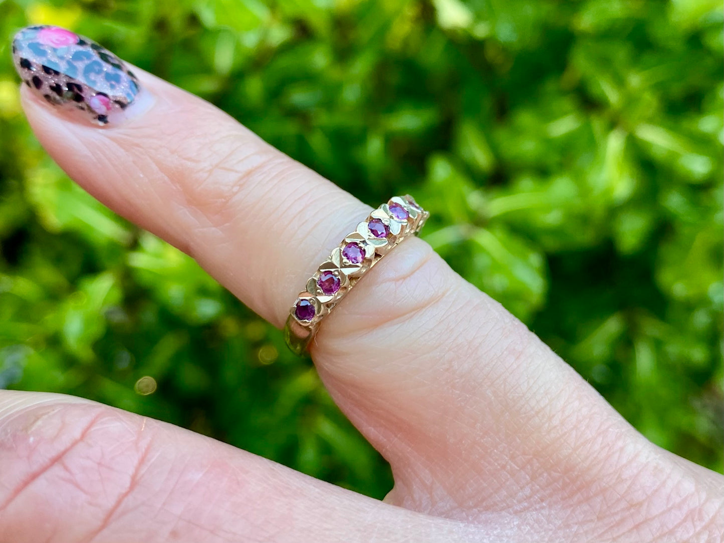 Vintage 9ct Gold Ruby Band Ring