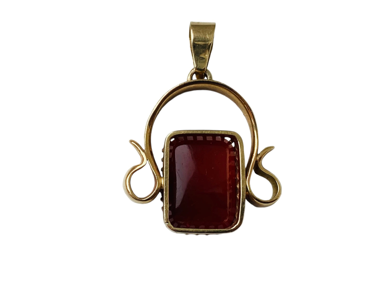 9ct Gold Carnelian Griffin Pendant