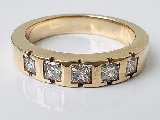 14ct Gold Diamond Ring
