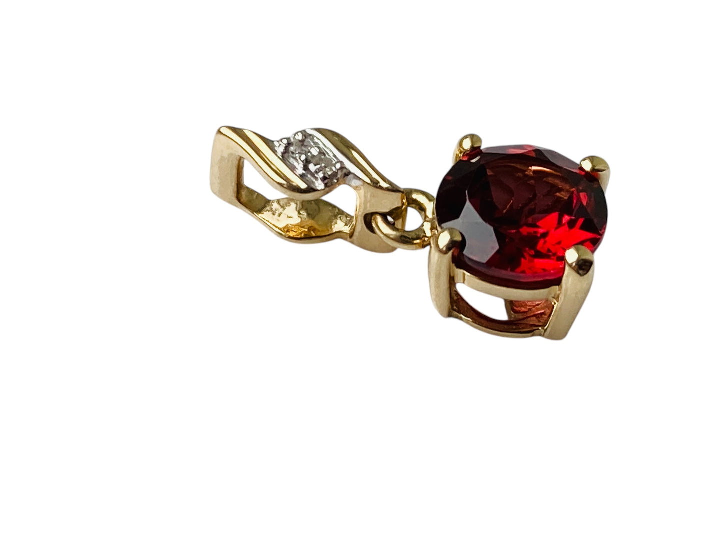 10ct Yellow Gold Rhodolite Garnet & Diamond Pendant