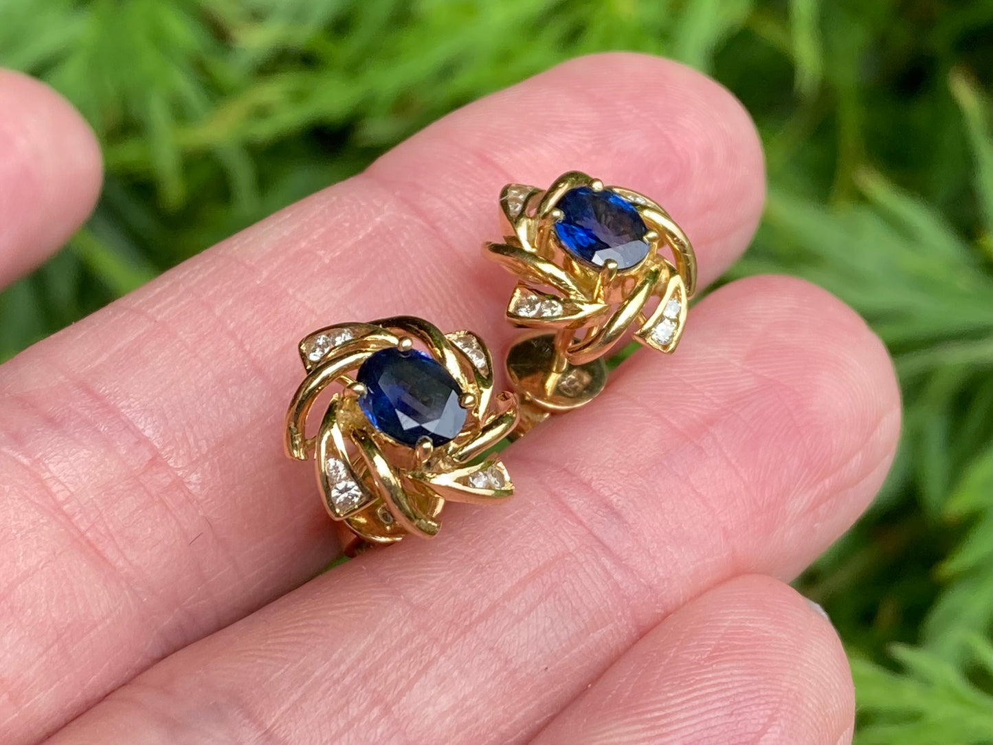 18ct Gold Sapphire & Diamond Earrings