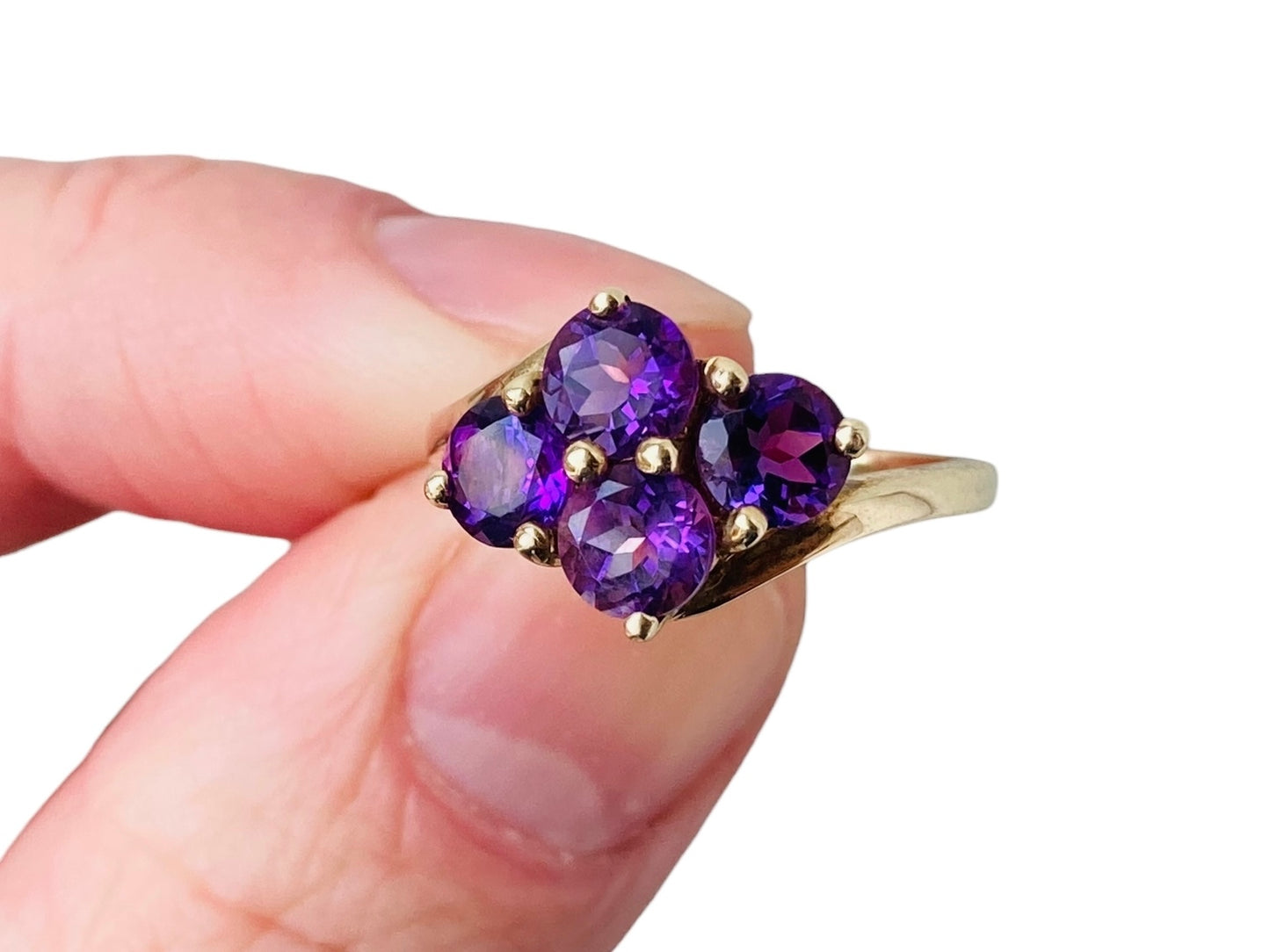 9ct Gold Amethyst Ring
