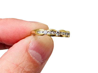 18ct Gold Diamond Ring