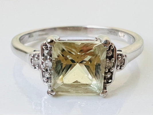 9ct Gold Green Amethyst & Diamond Ring