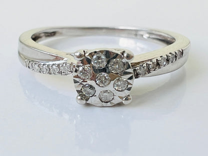 9ct Gold Diamond Ring
