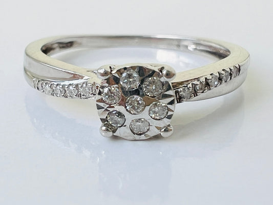 9ct Gold Diamond Ring