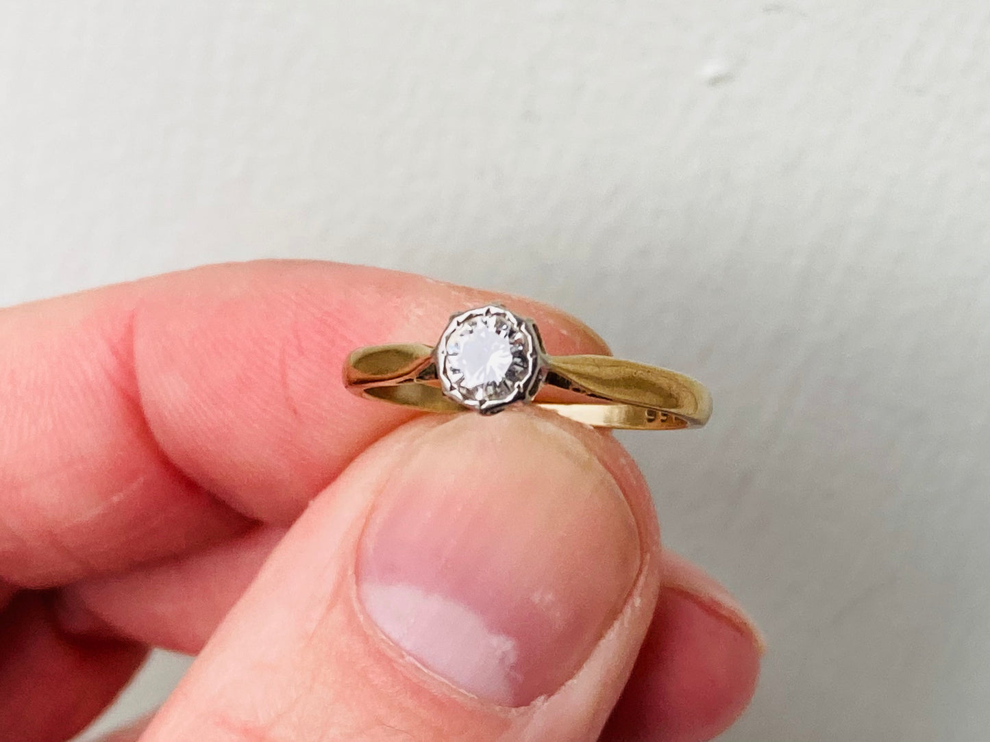 Antique 18ct Gold & Platinum Diamond Ring