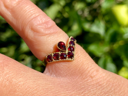 9ct Gold Wishbone / Chevron Garnet Ring