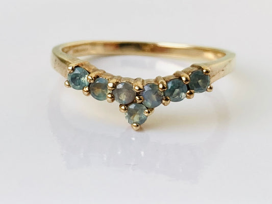 9ct Gold Teal Sapphire Ring