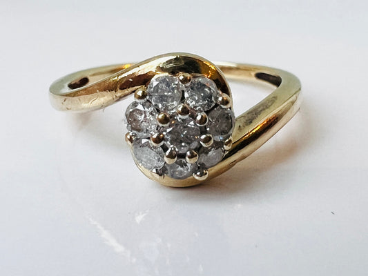 9ct Gold Diamond Ring