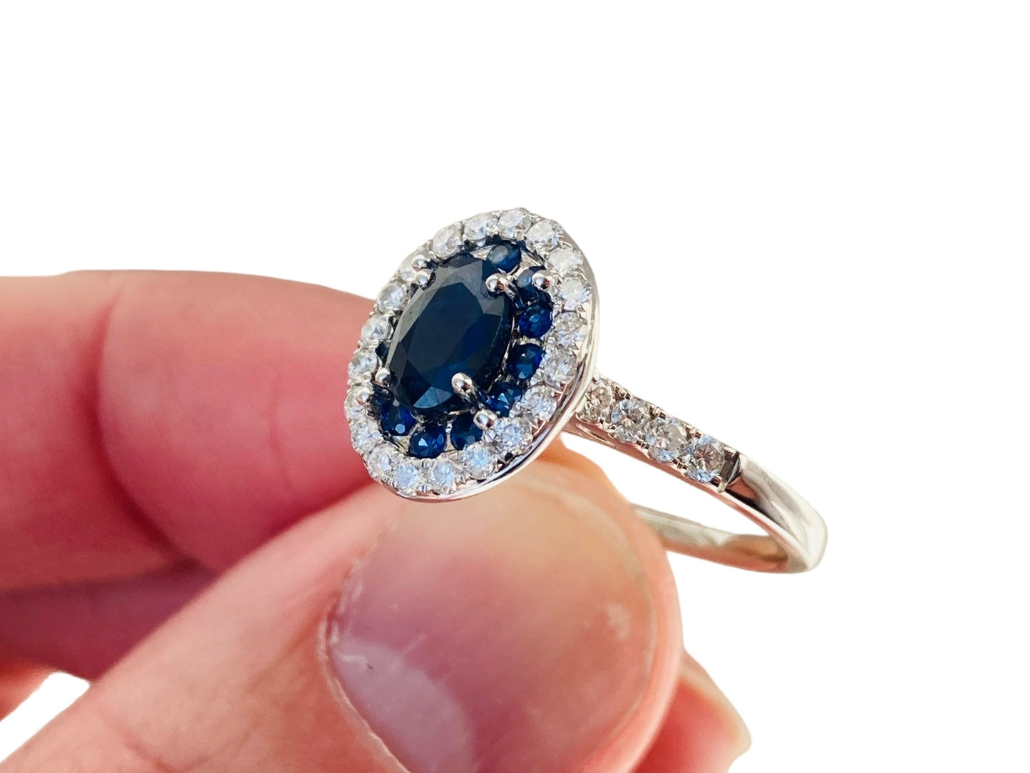 18ct Gold Sapphire & Diamond Ring