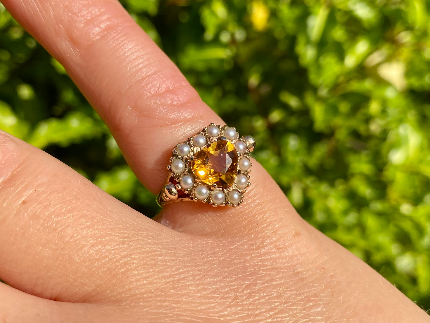 Vintage 9ct Gold Citrine & Pearl Heart Ring