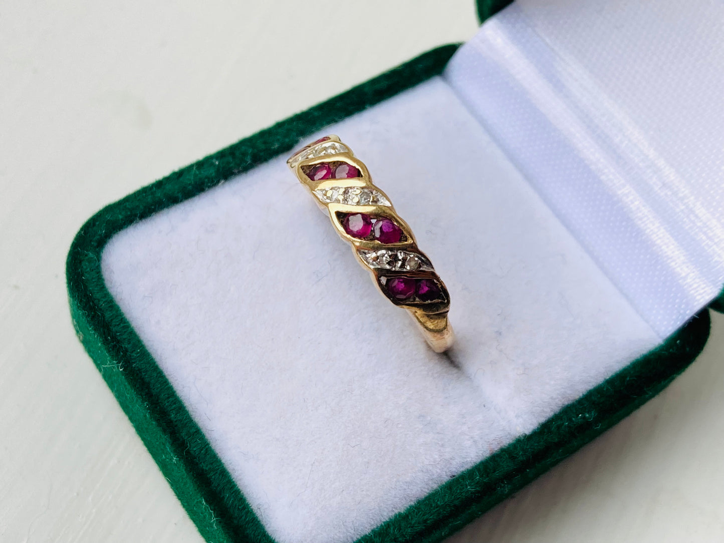 9ct Gold Ruby & Diamond Ring