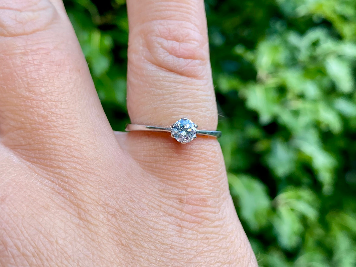 9ct Gold Diamond Solitaire Ring