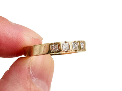 14ct Gold Diamond Ring