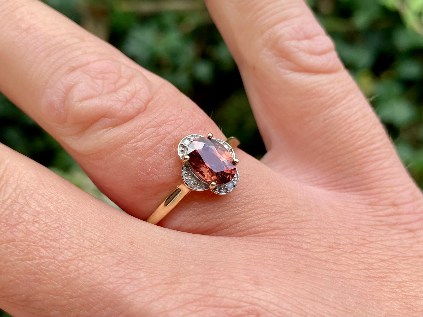 9ct Gold Blue Sunburst Zircon & Diamond Ring