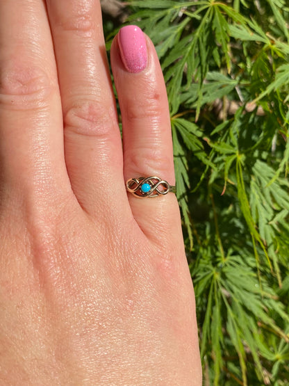 Antique 9ct Gold Turquoise Ring