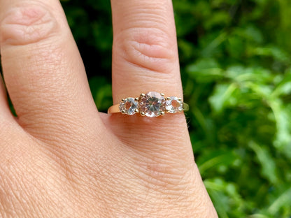 9ct Gold Morganite & Diamond Ring