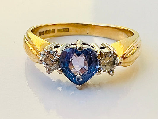 Vintage 18ct Gold Sapphire & Diamond Heart Ring