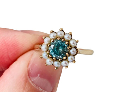 Vintage 9ct Gold Blue Zircon & Pearl Ring