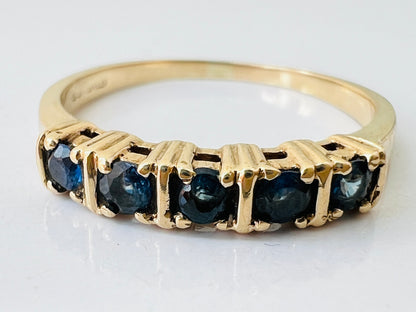 Vintage 9ct Gold Sapphire Ring