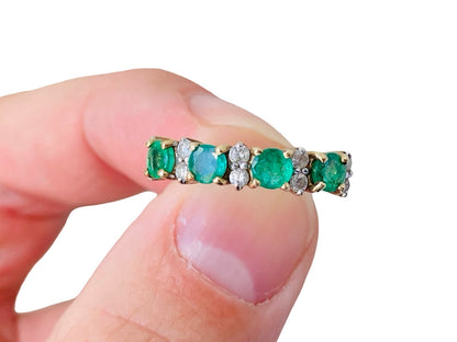 9ct Gold Emerald & Diamond Ring