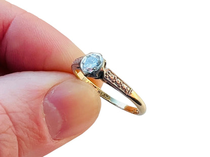 Antique 18ct Gold Diamond Solitaire Ring