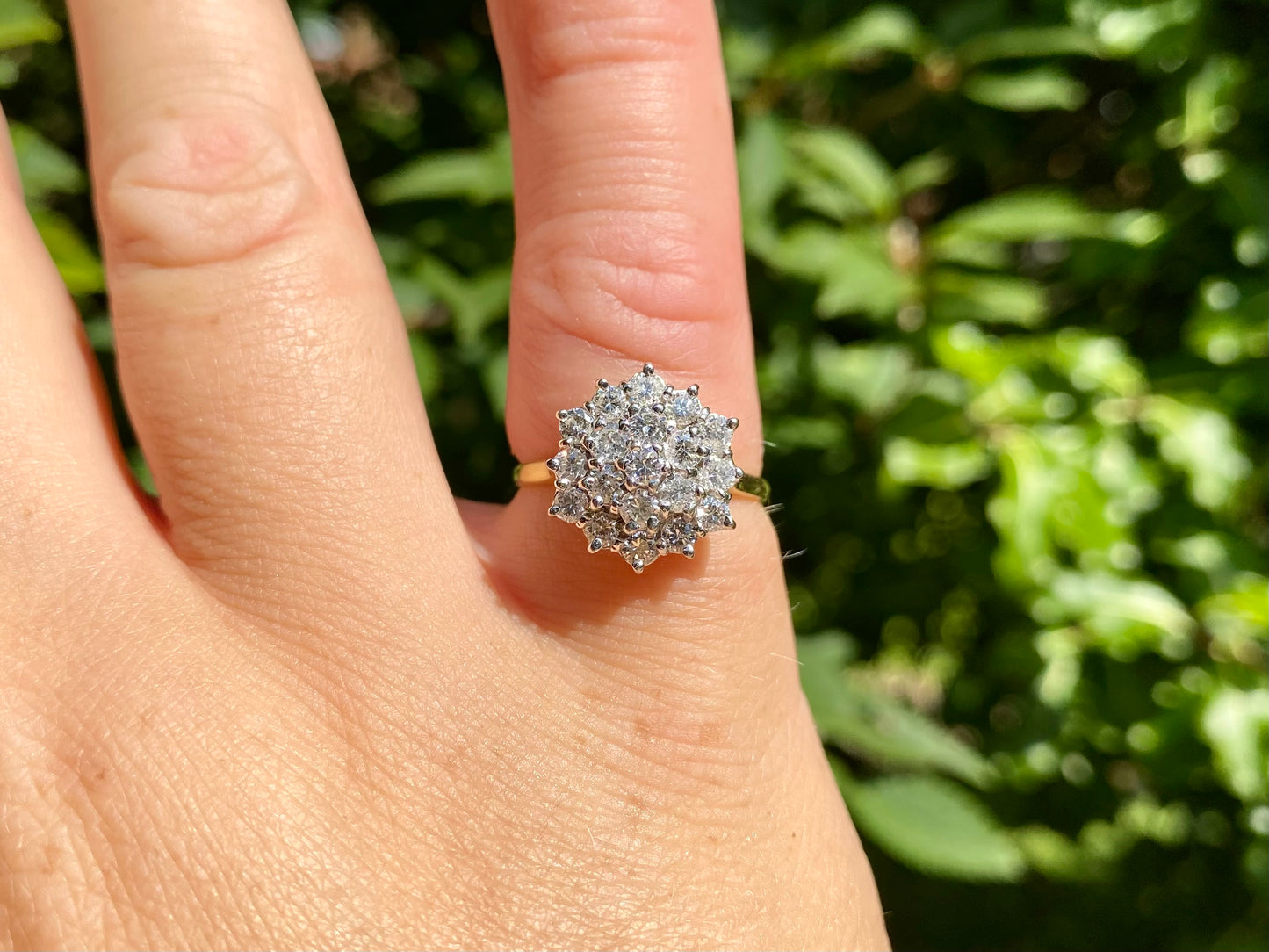 Vintage 18ct Gold Diamond Cluster Ring