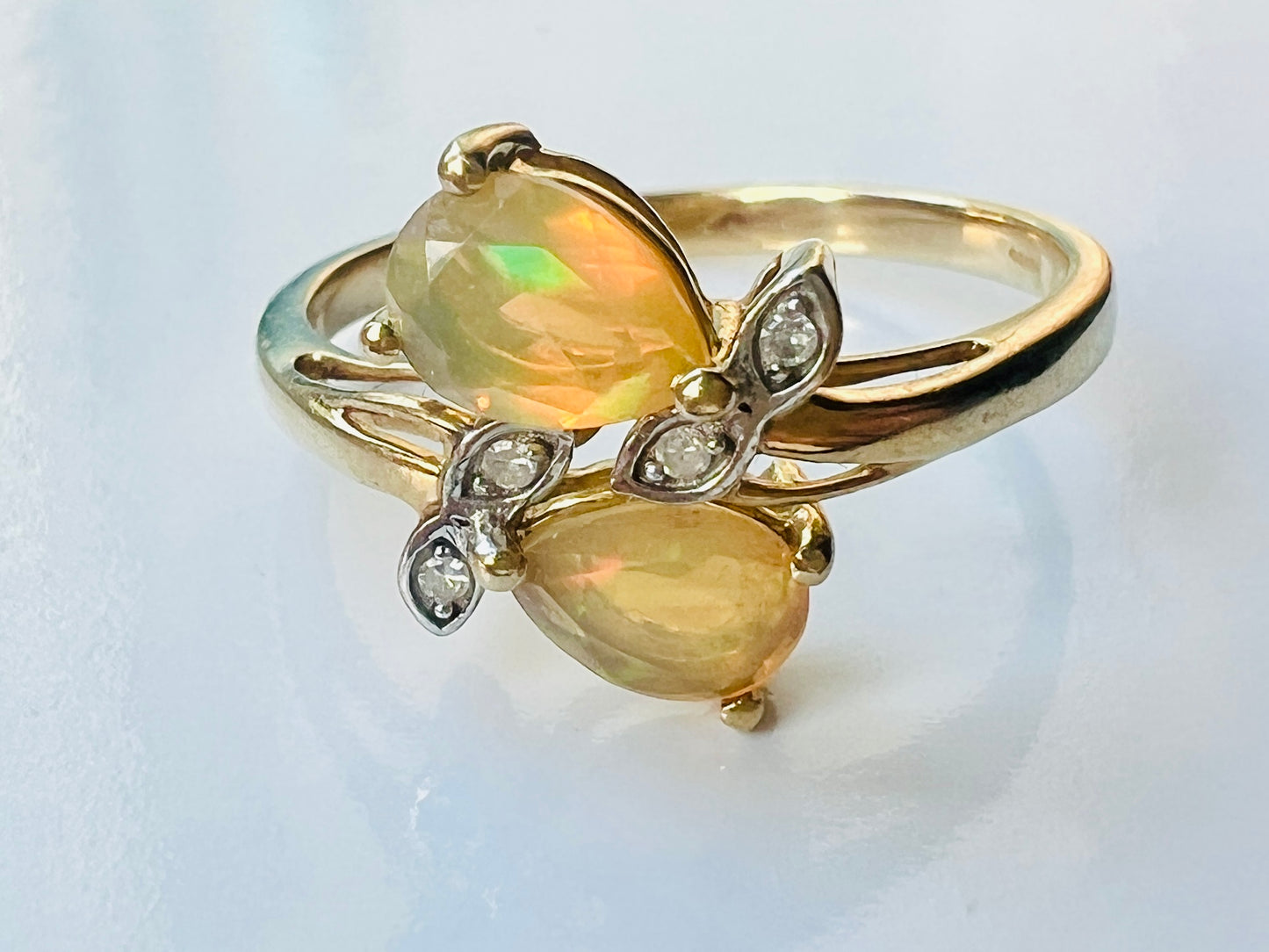 9ct Gold Opal & Diamond Ring