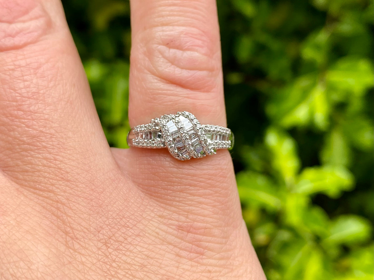 18ct Gold Diamond Ring