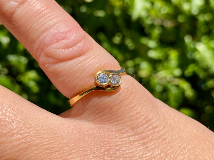 18ct Gold Two-Stone Toi Et Moi Diamond Ring