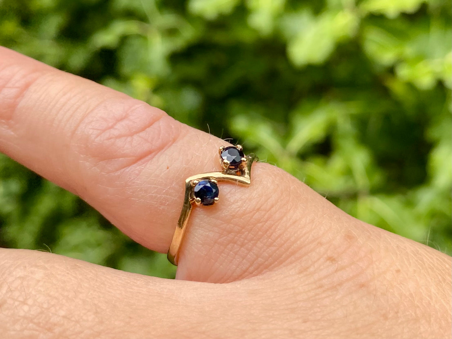 Vintage 9ct Gold Sapphire Ring
