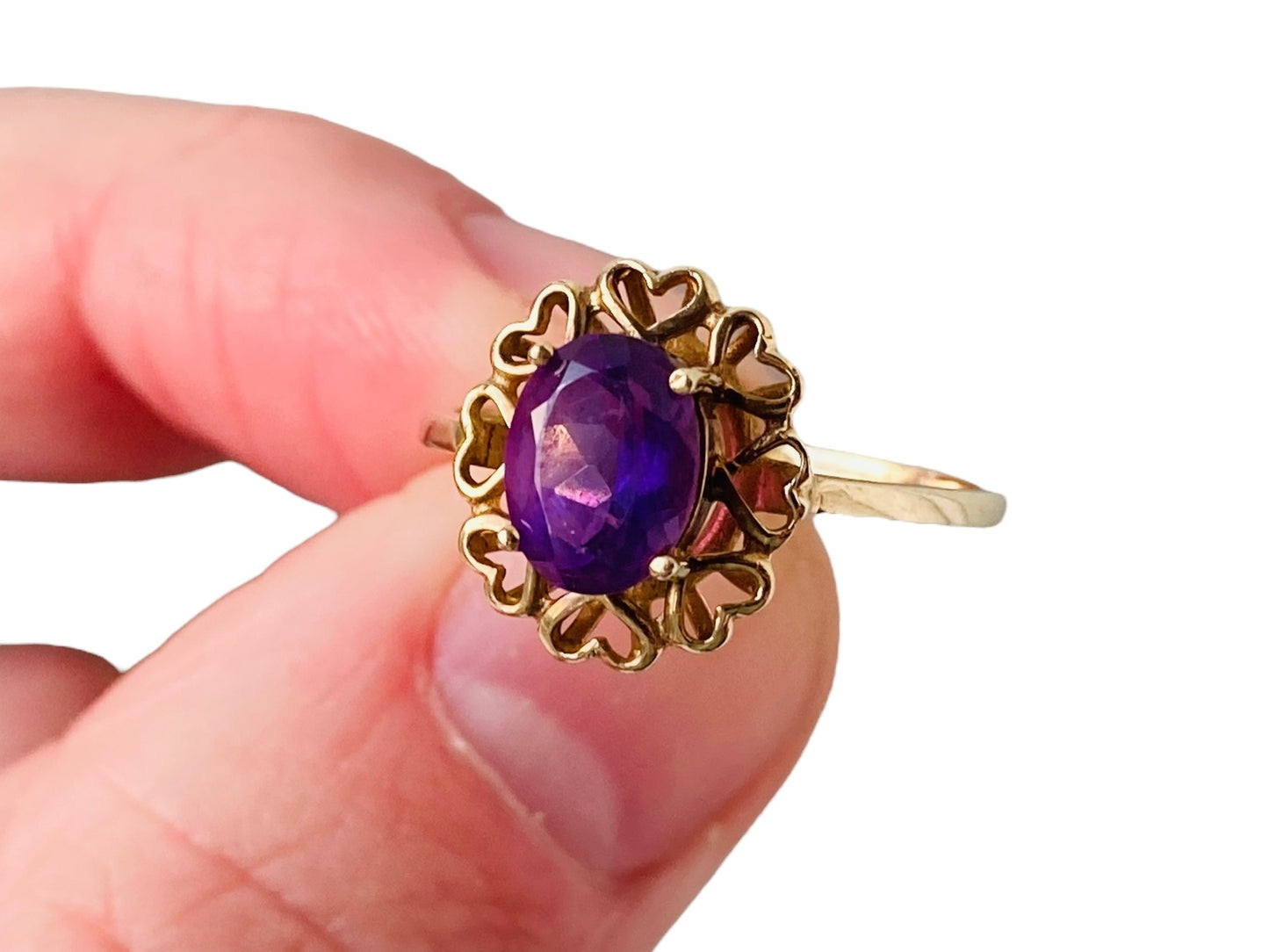 9ct Gold Amethyst Ring