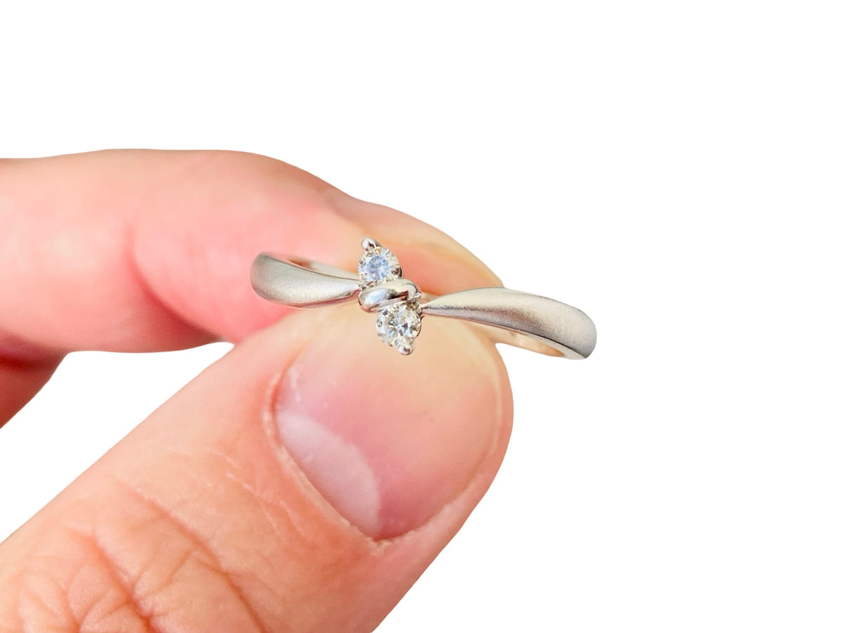 9ct Gold Diamond Ring