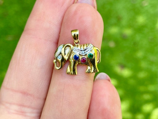 9ct Gold Elephant Pendant