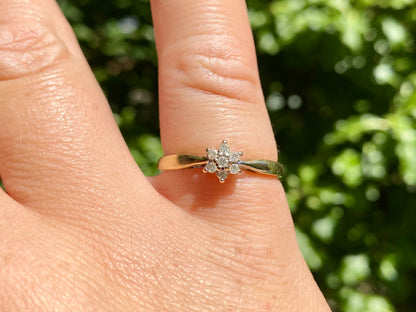 9ct Gold Diamond Ring