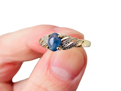 9ct Gold Sapphire & Diamond Ring