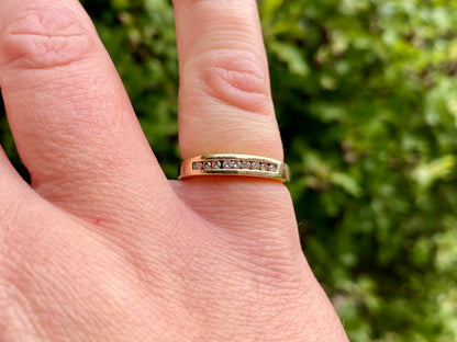 9ct Gold Nine-Stone Diamond Ring