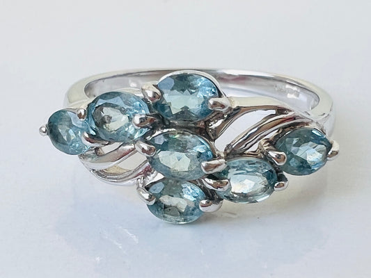9ct Gold Spinel Ring