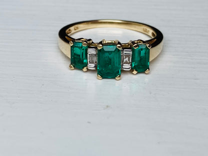 10ct Gold Synthetic Emerald & Diamond Ring