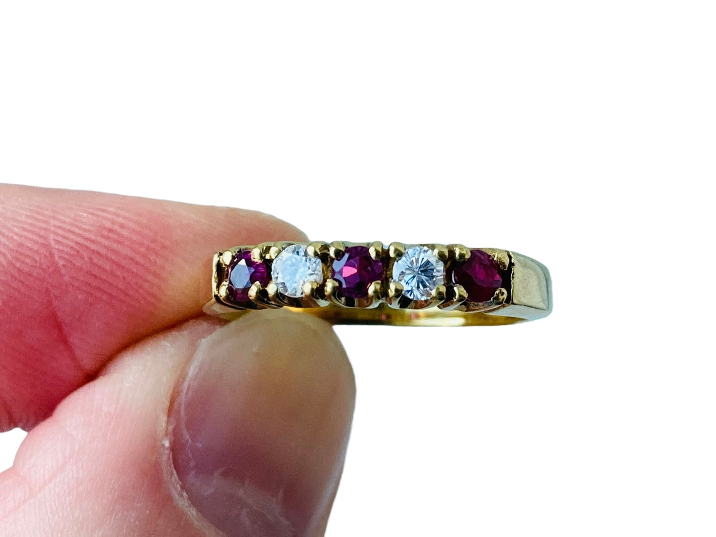 Vintage 18ct Gold Ruby & Diamond Ring