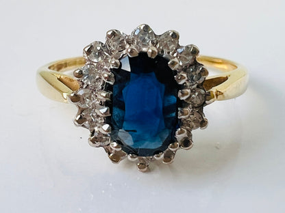 Vintage 18ct Gold Sapphire & Diamond Ring